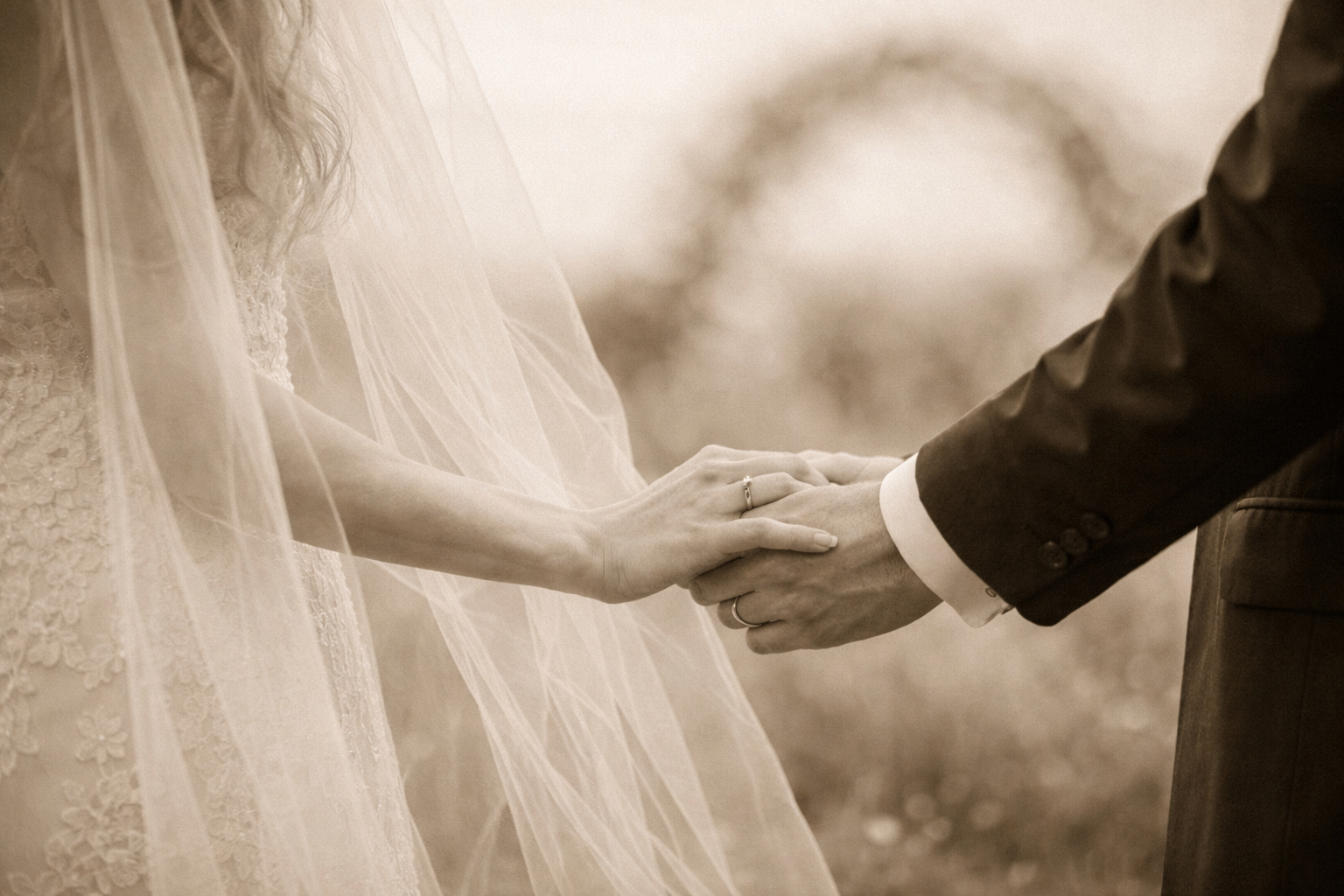 Couple de marié romantique